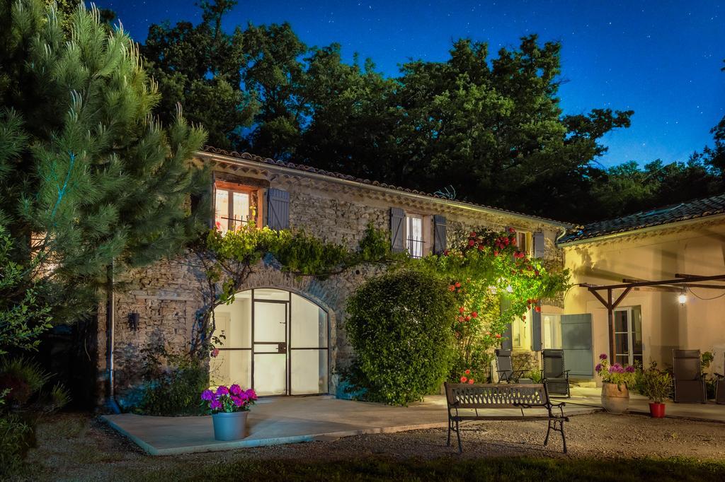 Les Beaux Chenes Villa Pont-de-Barret Exterior photo